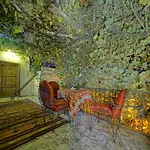 Art Stone Hotel 2*