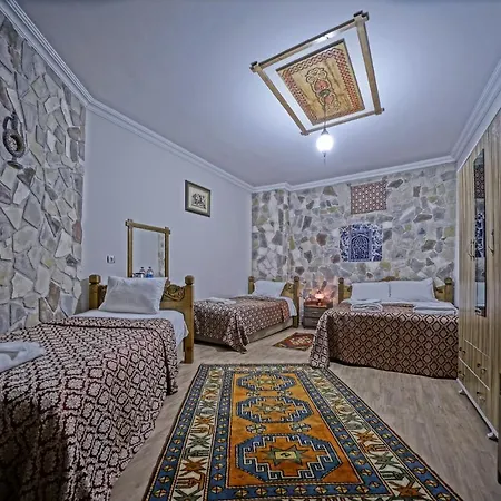 Otel Art Stone 2*